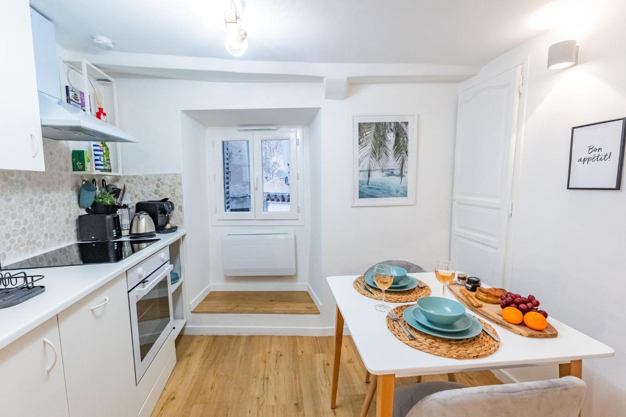 Studio Cozy Centre Avec Parking Грас Екстериор снимка